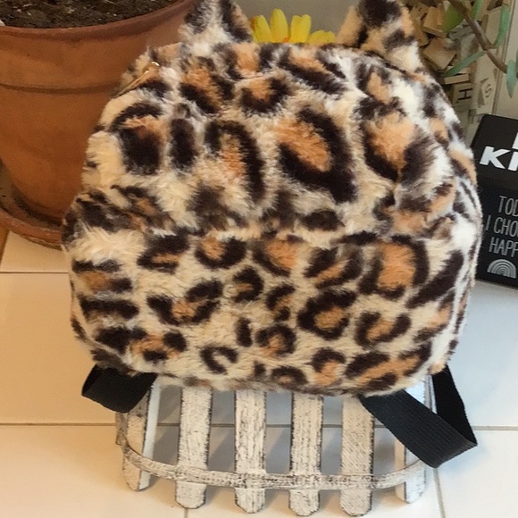 ‘Claire’s’ Faux Fur Leopard Mini Backpack w/Ears (#4) - Picture 7 of 8